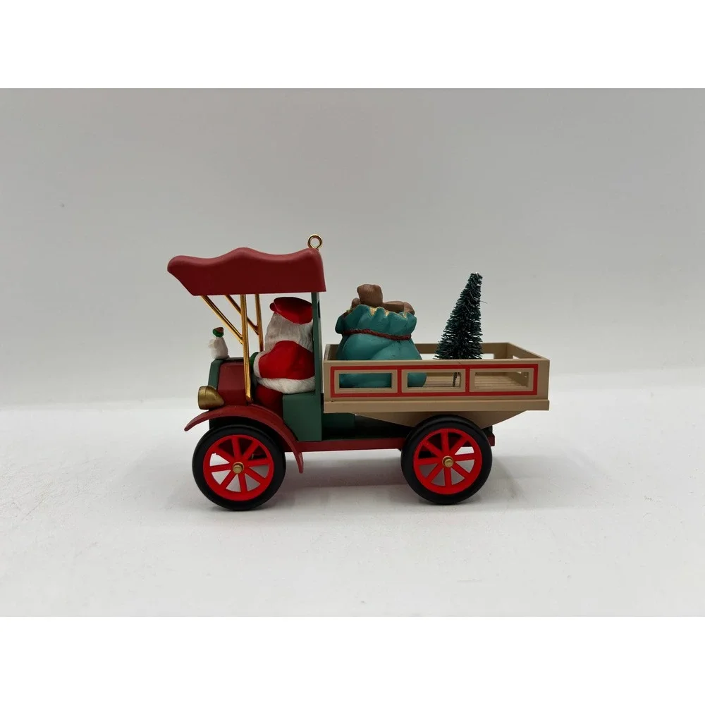 Hallmark Keepsake Ornament 1993 Vintage Happy Haul-idays 15th in the Series